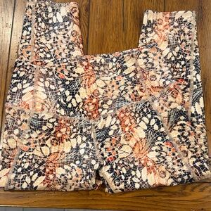 Evolution and Creation Multicolor Patterned Leggings